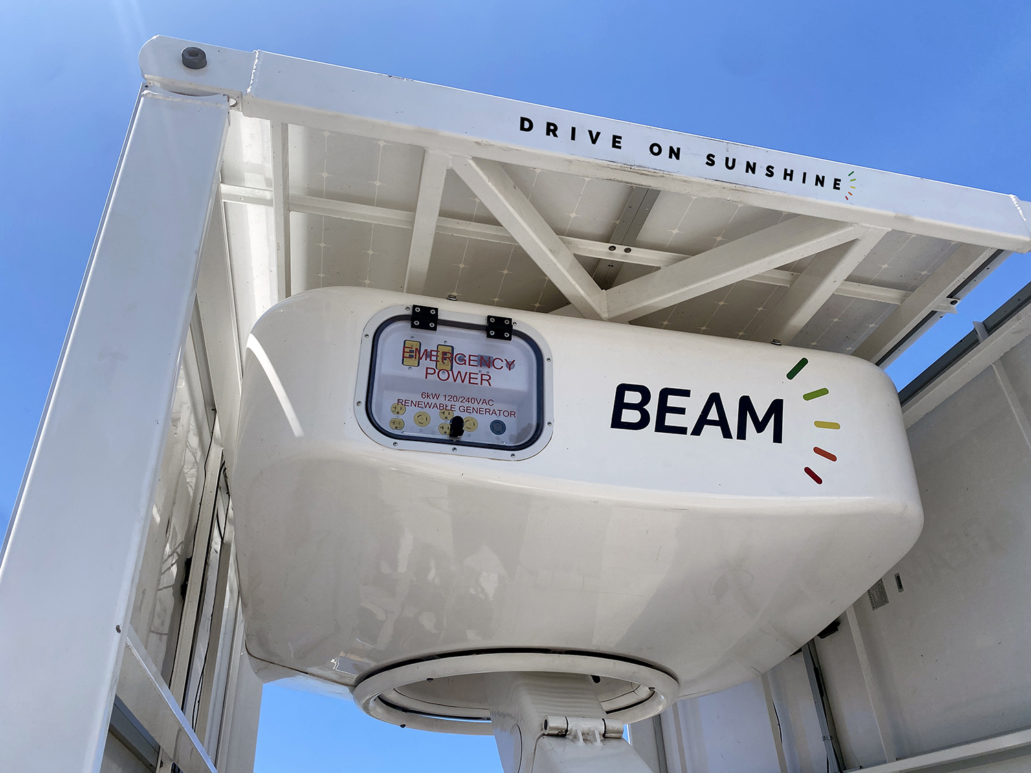 Beam Global-EV ARC 2020-Emergency Power Panel 02