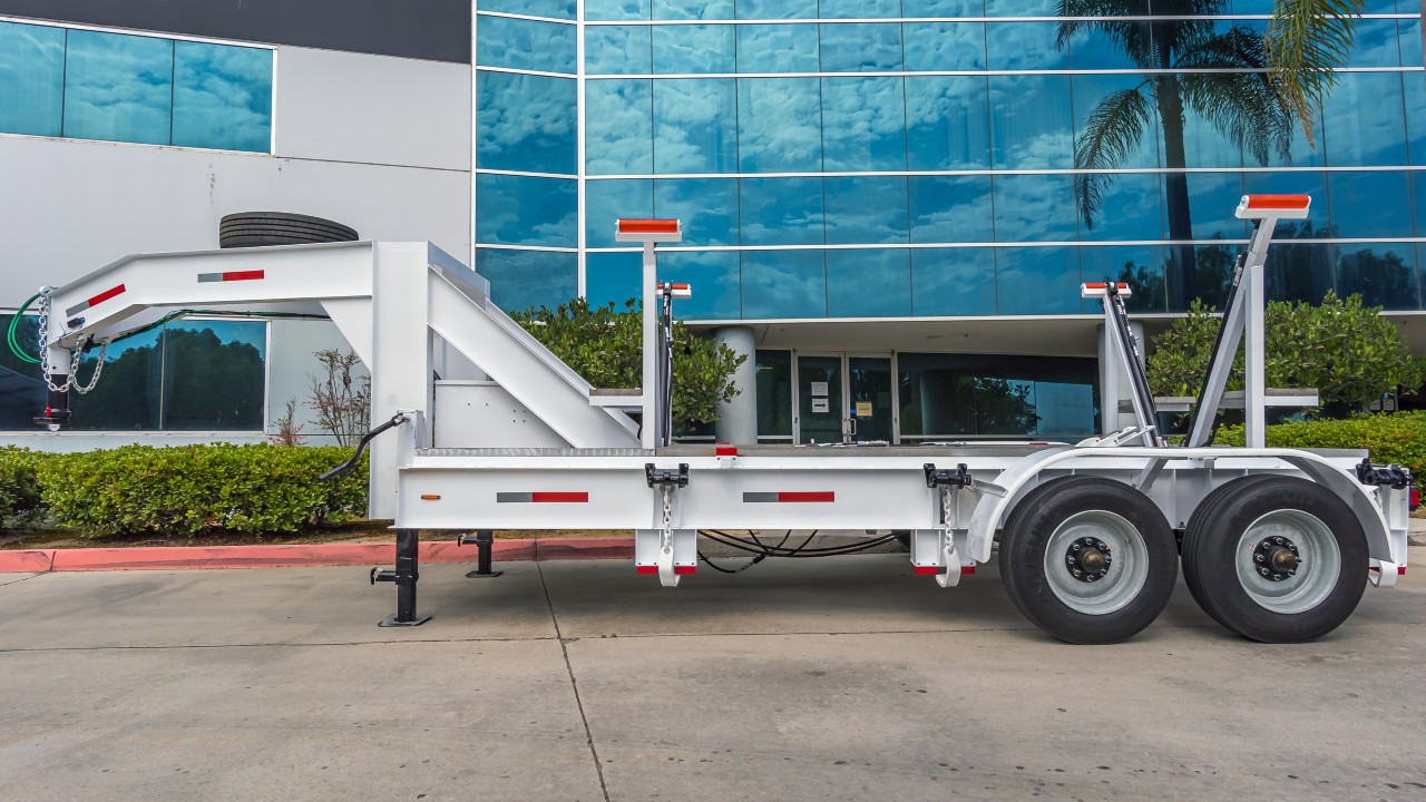 Beam ARC Mobility™ Trailer specialized hydraulic transport equipment pictured outside Beam Global Headquarters